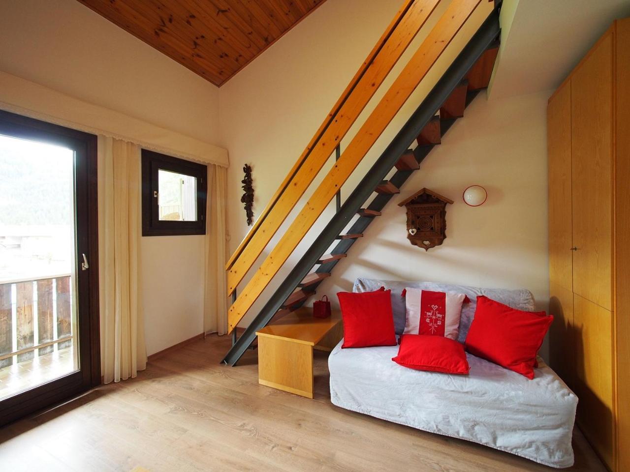 Centro Thule - Genziana Apartment Selva di Cadore Luaran gambar