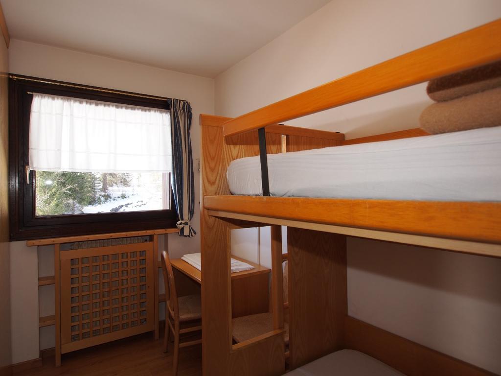 Centro Thule - Genziana Apartment Selva di Cadore Luaran gambar