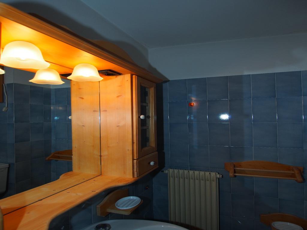 Centro Thule - Genziana Apartment Selva di Cadore Luaran gambar